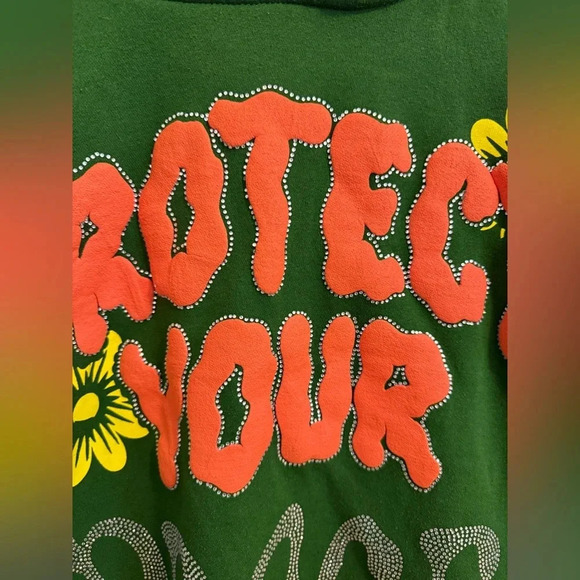 Euphoric 777 Protect Your Peace Green Hoodie Size Medium - Picture 3 of 11